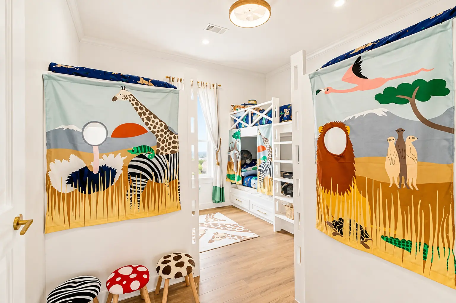 Kids' bunk room with playful beach theme