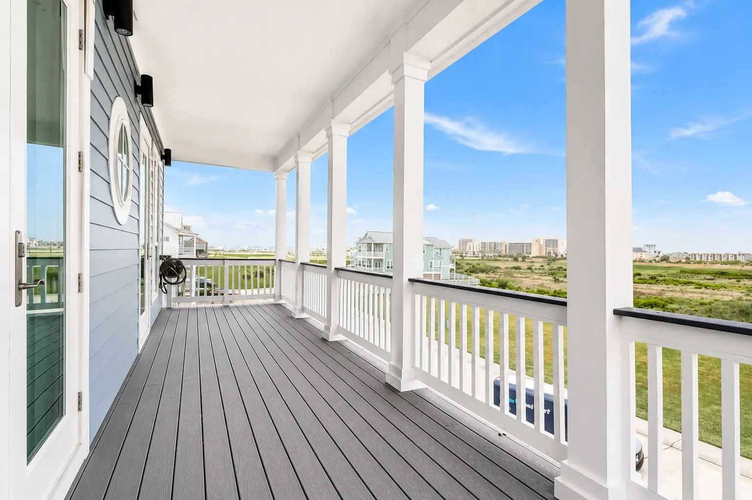 Aerial view of Grand Beach Retreat on Galveston Island